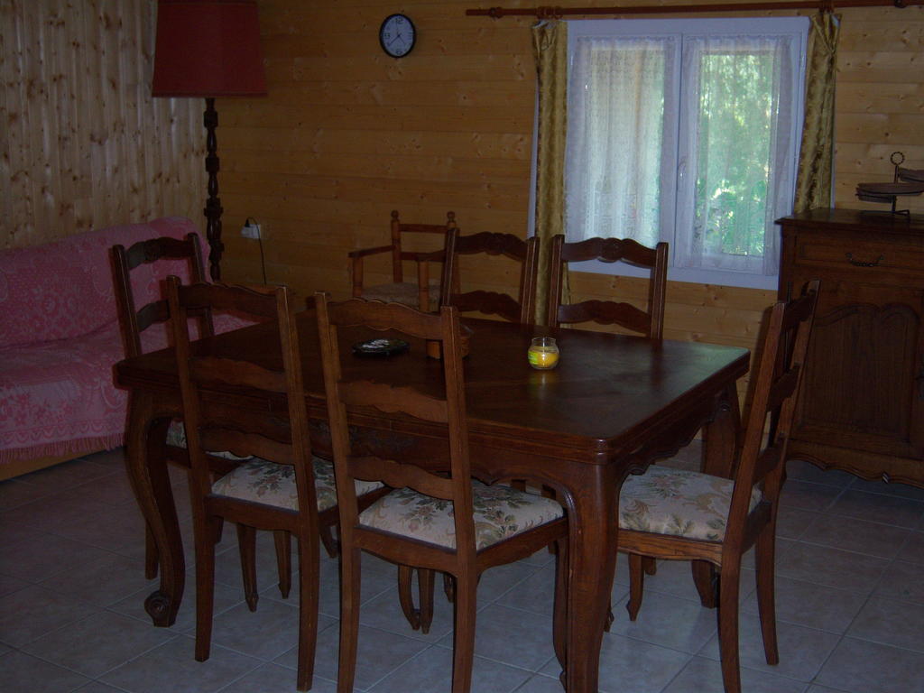 Gite Chez Coste Gilles Saint-Privat-du-Dragon Kamer foto