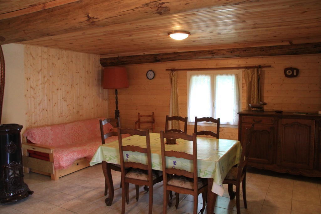 Gite Chez Coste Gilles Saint-Privat-du-Dragon Kamer foto